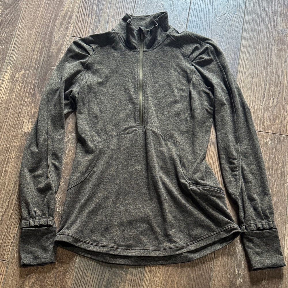 LuLulemon Half Zip Extra Mile Olive Green Pullover, Size 6